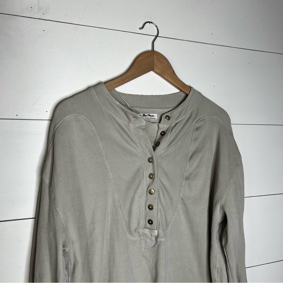 We The Free Beige Tan Pullover Henley - Picture 6 of 8